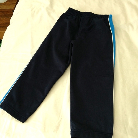 Nike boys navy / blue & whites full zip lightweight matching jacket & pant set - Picture 12 of 14